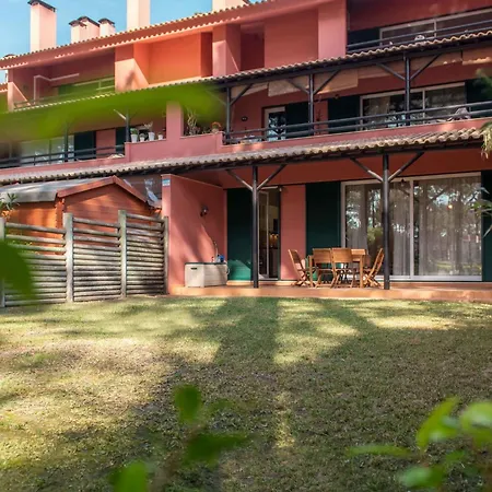 Sun & Sea Golf House Daire Aroeira (Setubal)